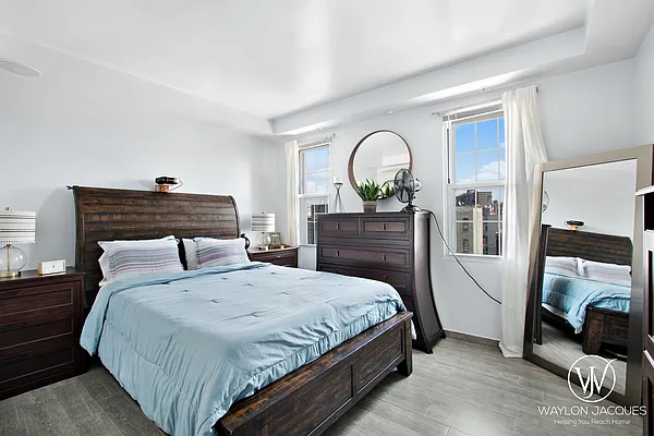 Rented by Compass | media 12