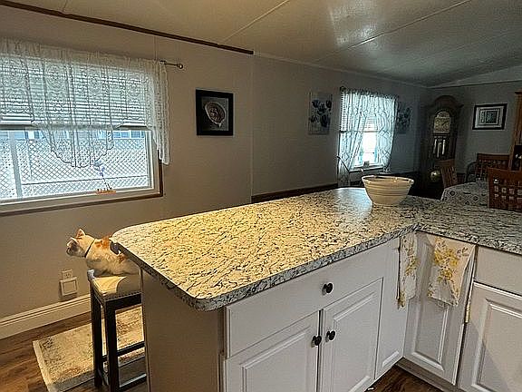 4th image of 62 Pelican Dr