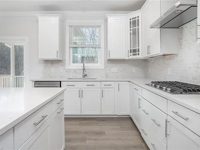 6309 Andrew Henry Ct — Photo 18