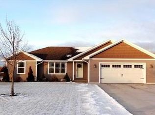 2052 Bracton Rd, Green Bay, WI 54313