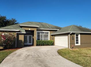 3960 SW Hablow Street, Port Saint Lucie, FL 34953