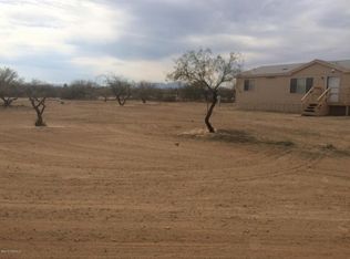 8694 S Taylor Ln, Tucson, AZ 85736