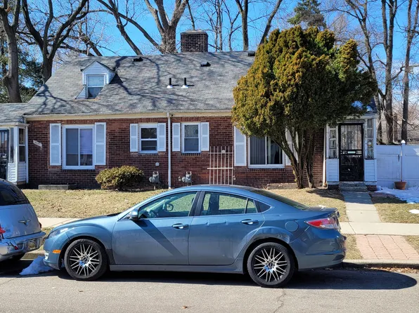 15861 Monte Vista St, Detroit, MI 48238