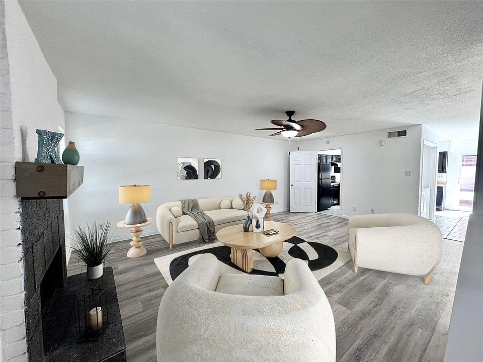 1st image of 9901 Sharpcrest St APT M6