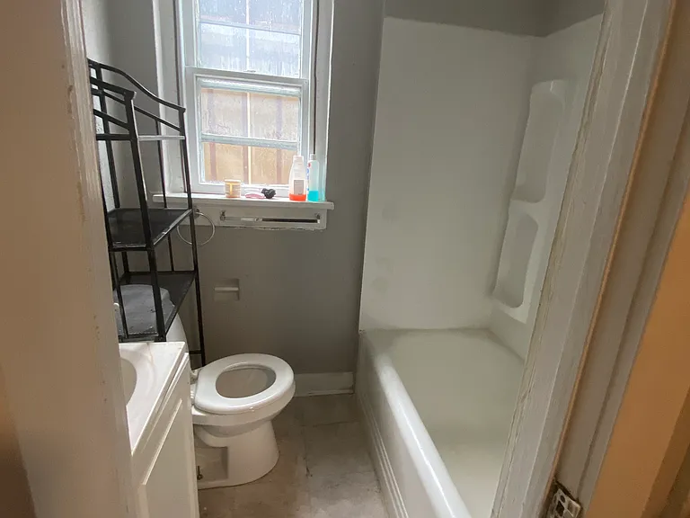 206 Union St #2 — Photo 5