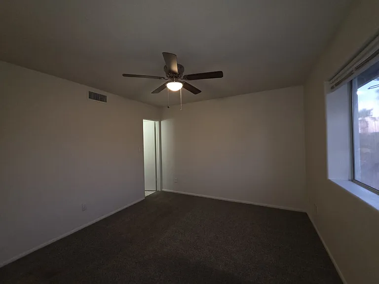 2nd MASTER BEDROOM
