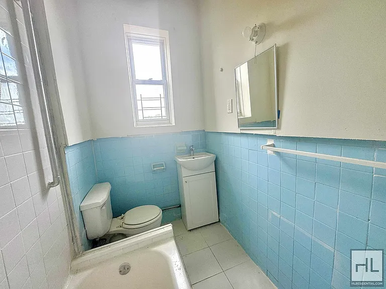 417 Grant Ave #5 — Photo 11