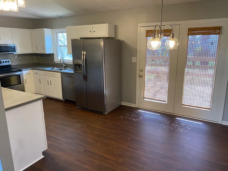 12516 Echo Bridge Rd — Photo 4