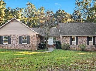 802 Pinewood Ct, Daphne, AL 36526