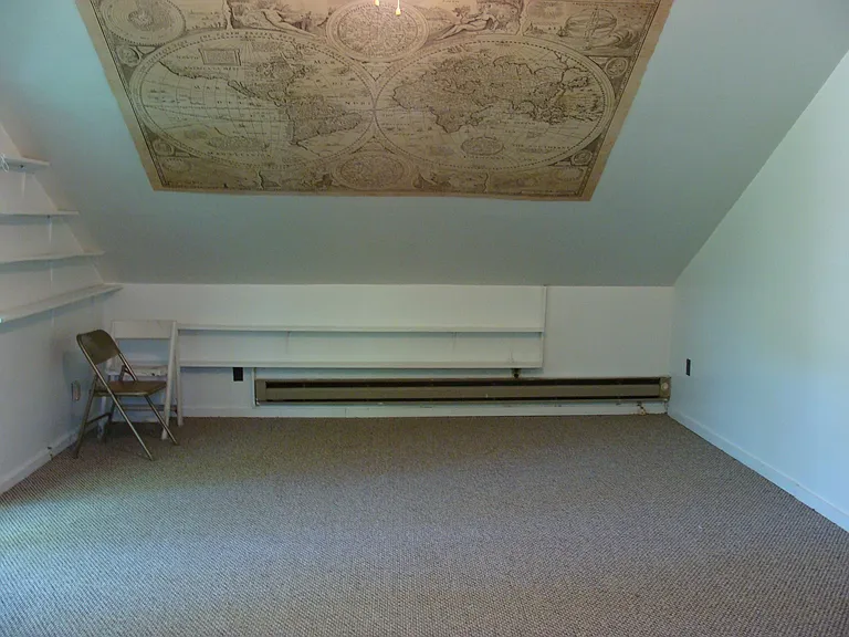 824 W Main St #B — Photo 5