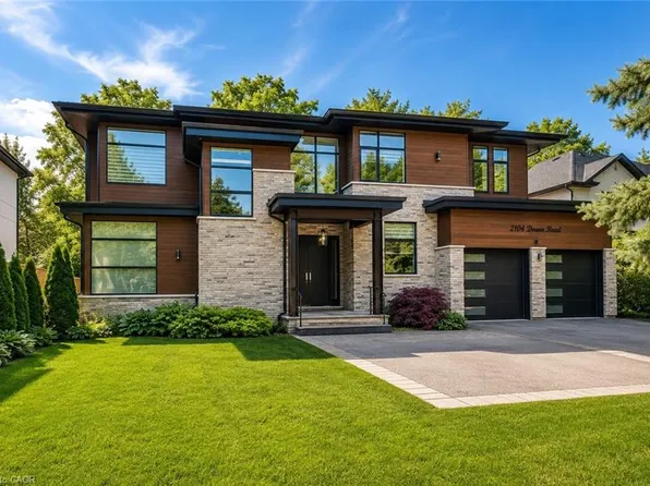 2104 Devon Rd, Oakville, ON L6J 2N2