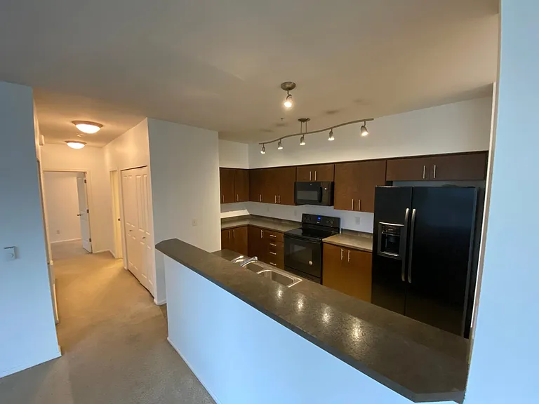15720 Manor Way #S1 — Photo 3