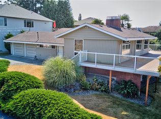 1003 N 29th St, Renton, WA 98056