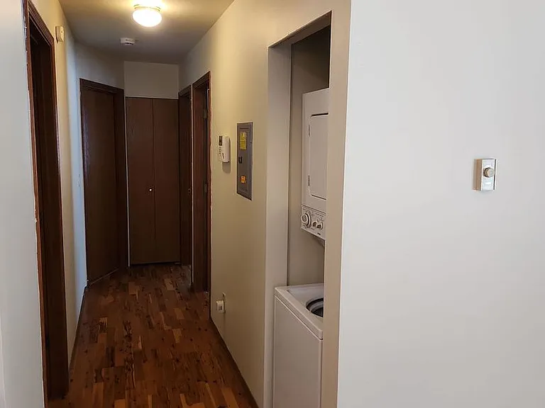 2073 Cherry St #5 — Photo 7