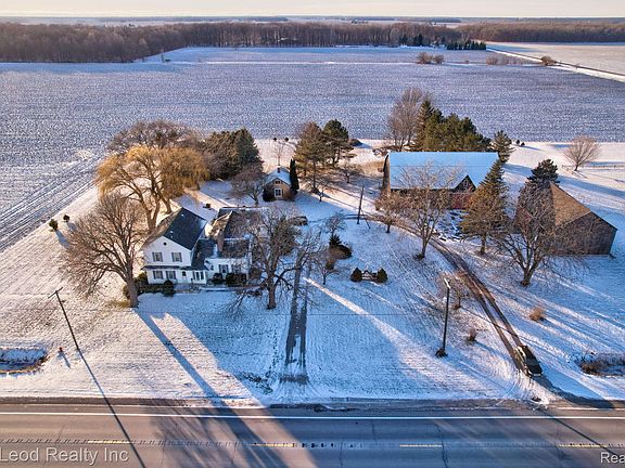 2nd image of 4140 S Gera Rd