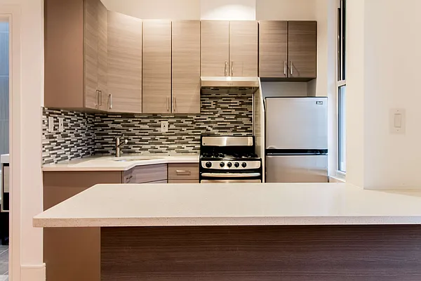 Rented by EXR | media 14