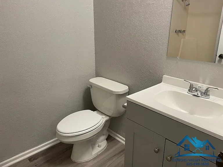 116 Hidalgo St — Photo 9