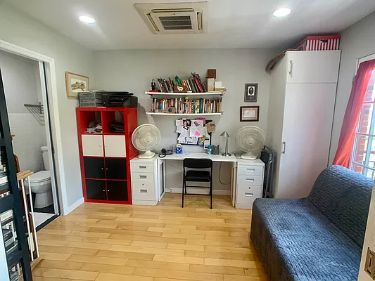 Rented by NextStopNY | media 12