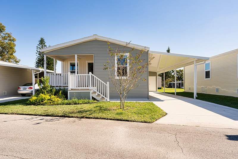 1st image of 853 Sabal Palm Dr