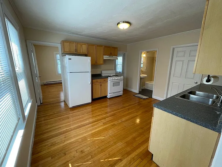 13 Florida Rd #2 — Photo 12