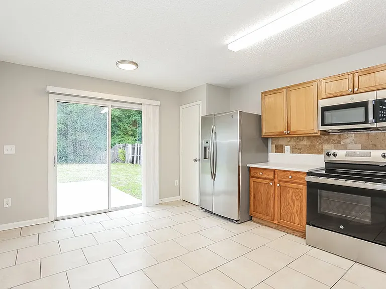 5736 Birds Nest Ln — Photo 7