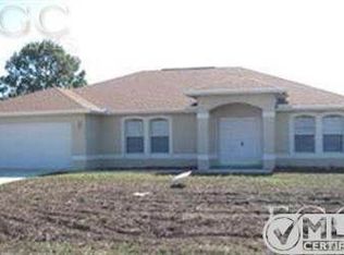2412 Conroy Ave N, Lehigh Acres, FL 33971