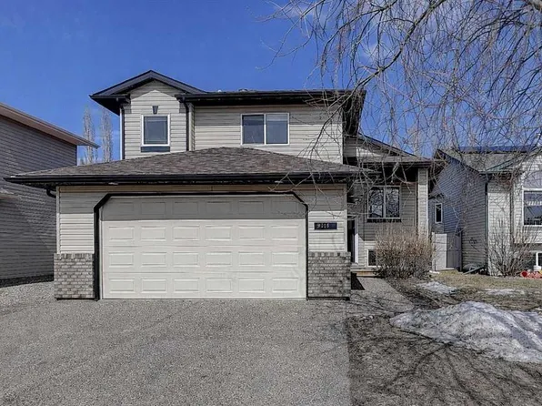 9718 E 66th Ave, Grande Prairie, AB T8W 2W1