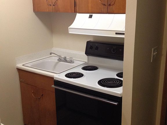3rd image of 5035 15th Ave NE APT 105