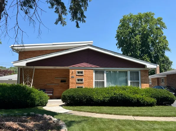 1126 Hickory Rd, Homewood, IL 60430