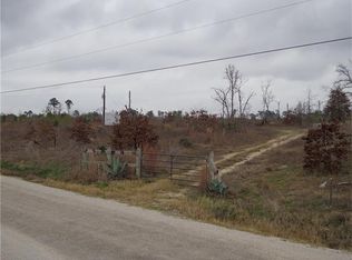 175 County Rd, Paige, TX 78659