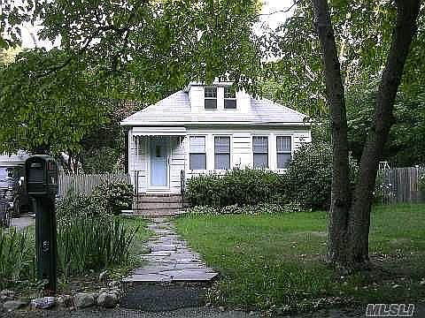 1st image of 56 Lynbrook Dr