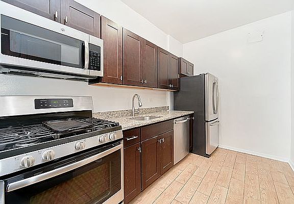 4th image of 370 Fort Washington Ave APT 507