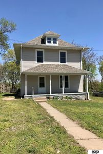 612 Washington St, Peru, NE, 68421