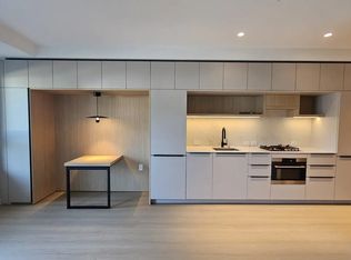 2015 Saint Johns St #211, Pt Moody, BC V3H2B3