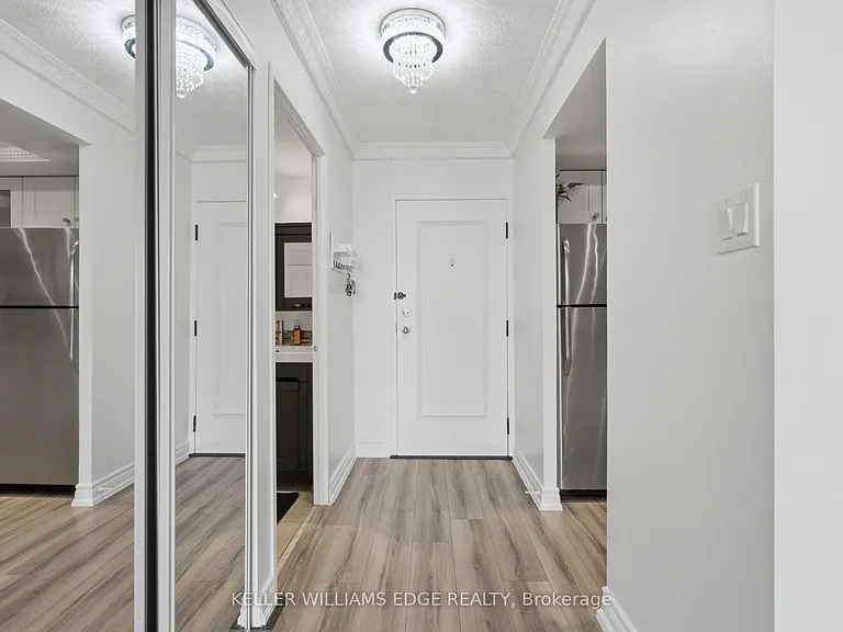 265 Enfield Pl #1506 — Photo 4
