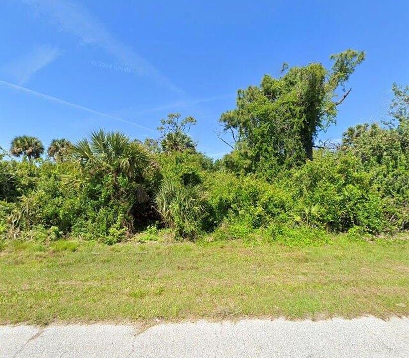 1st image of 7091 Embry St #15