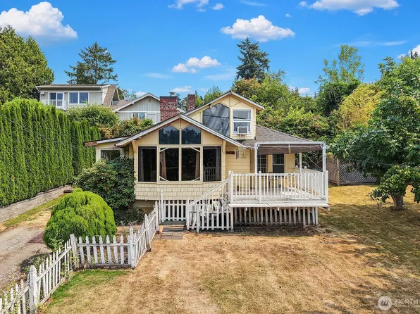 2728 60th Avenue SE, Mercer Island, WA 98040