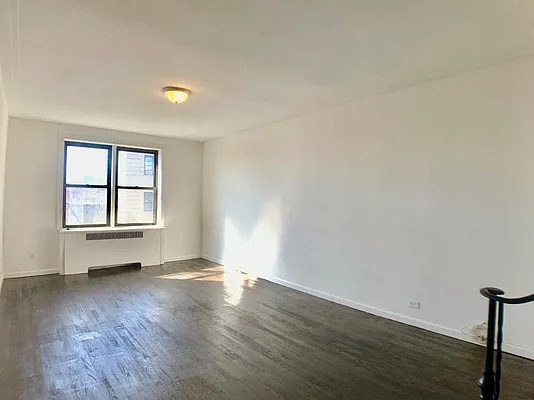 Rented by Bohemia Realty Group | media 16