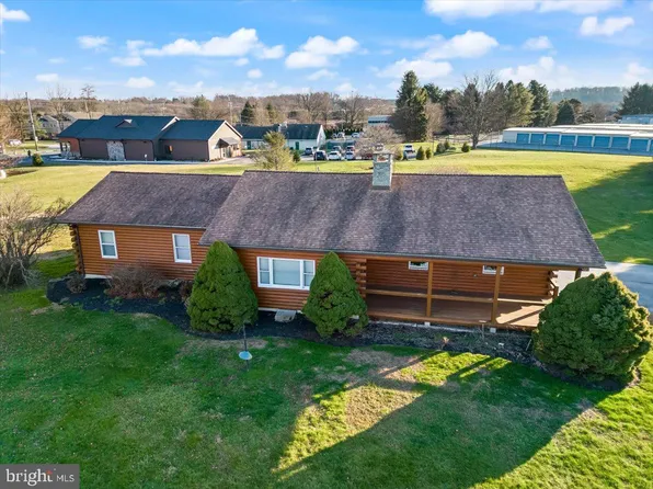 10 Dowlin Forge Rd, Exton, PA 19341