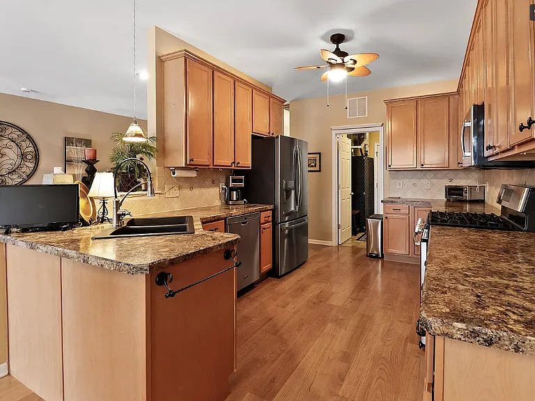 1274 Poppyfield Pl — Photo 9