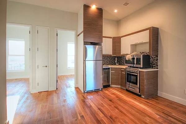 Rented by JW Real Estate Services LLC | media 54