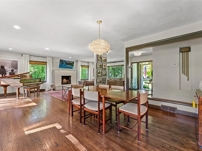 30 Lyndon Rd — Photo 12