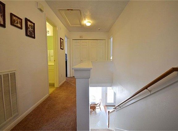 5th image of 23934 Scrivener Ln