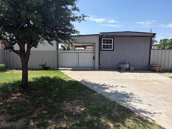 2012 E Pine Ave, Midland, TX 79705
