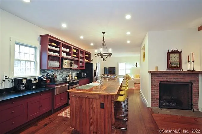 33 Sentry Hill Rd — Photo 13