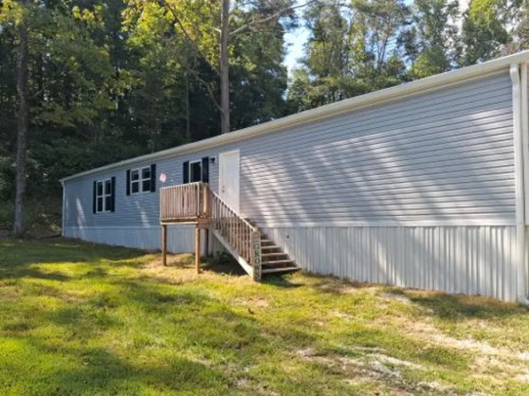 135 Copper Ln, Caryville, TN 37714