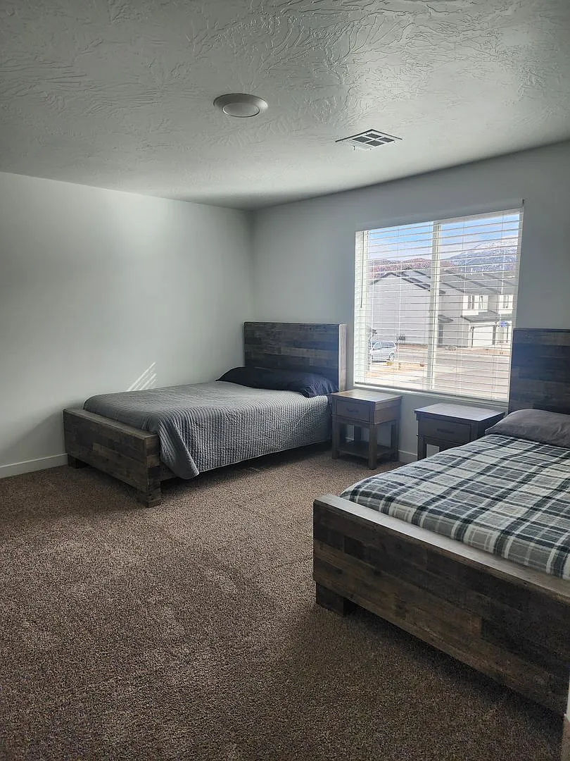 Northfield Townhome for Rent $1880 mo. — Photo 4