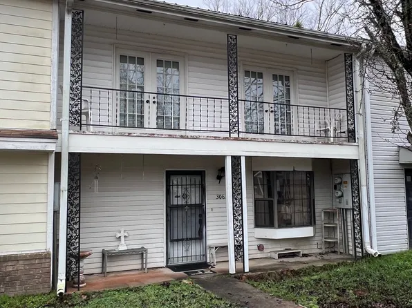 306 Thomas Jefferson Dr, Leesville, LA 71446