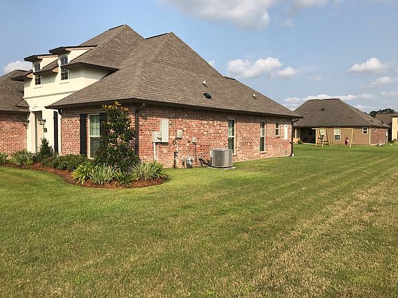 2nd image of 164 Crescent Estates Dr