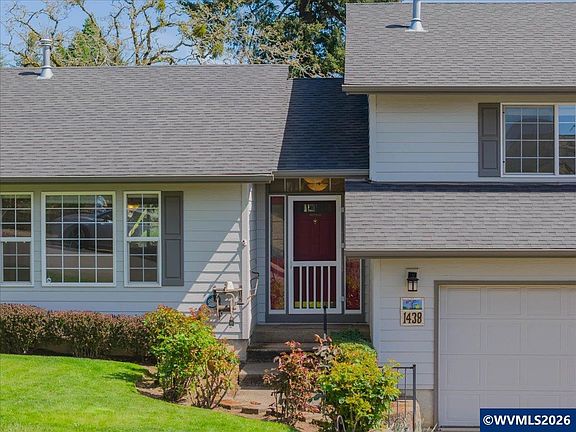 4th image of 1438 Cathlamet Ct NW